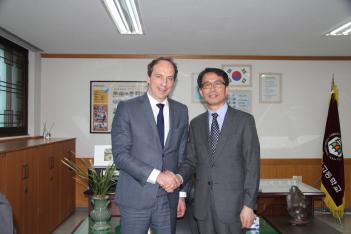 EU goes to school �ĺ�� ��� ���� ������... ÷���̹���