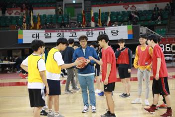 �����Ѹ��� ��� ���̶���Ʈ ÷���̹���