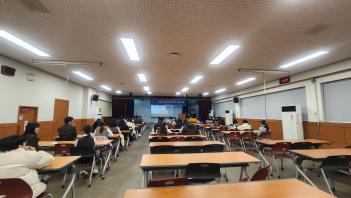 2023 �����м����Ƹ� ��ǥ �� �û�� ÷���̹���