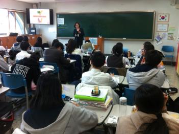 2�г� ����ùα��� �� ȯ����ȭȰ�� ÷���̹���