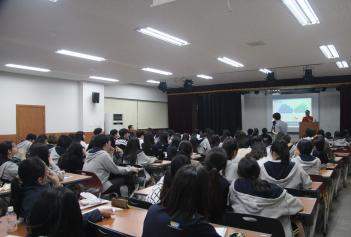 �ܱ��� �ʺ� ���� ÷���̹���