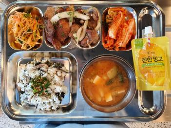 4.6 (ȭ) �� ÷���̹���