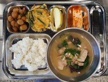 10.6 (��) �� ÷���̹���