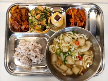 3.8 (��) �� ÷���̹���