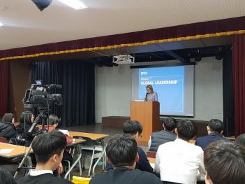 ���ѿ�����ȭ���� ���� ÷���̹���